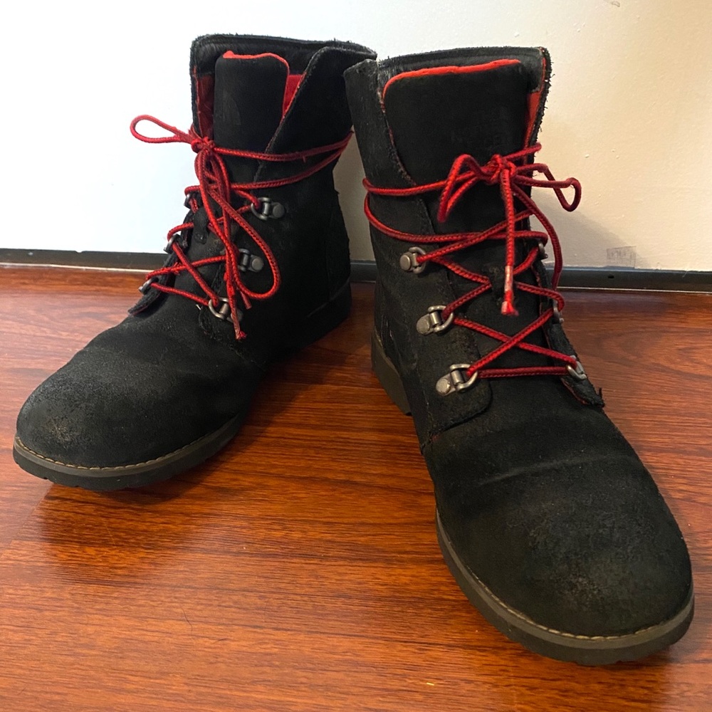 North Face Lace Up Ballard Boot
